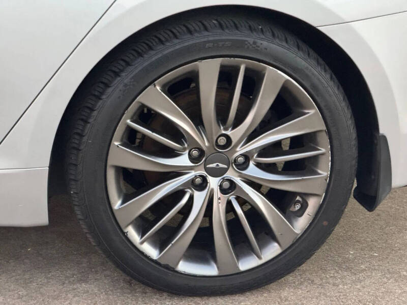 2015 Hyundai Genesis 5.0L