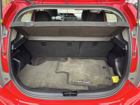 2013 Toyota Prius c One