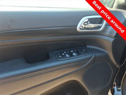 2020 Jeep Grand Cherokee Laredo E