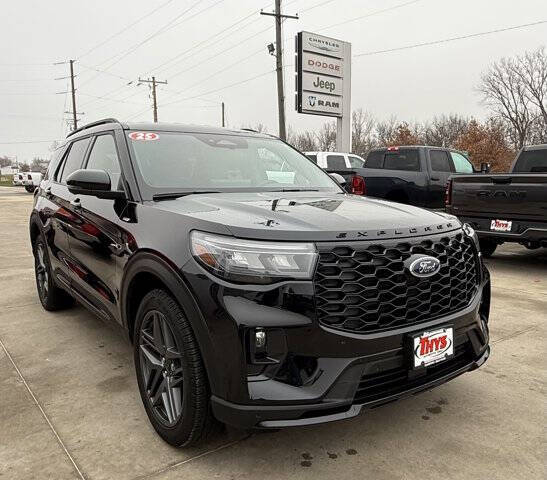 2025 Ford Explorer ST-Line