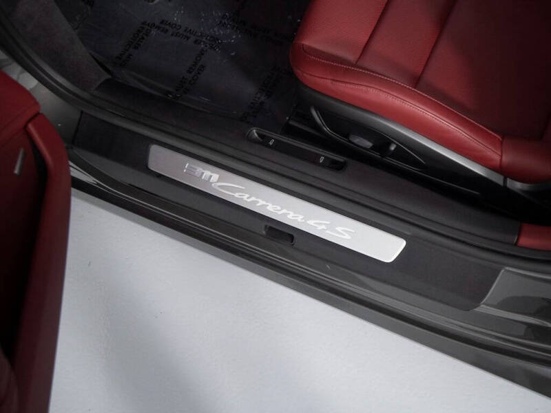 2024 Porsche 911 Carrera 4S