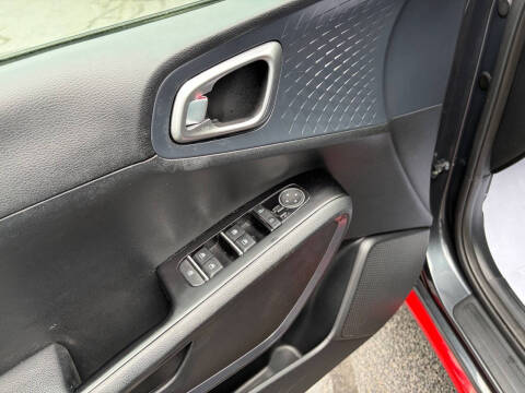 2022 Kia Soul GT-Line