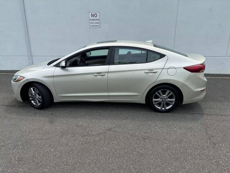 2017 Hyundai Elantra Value Edition