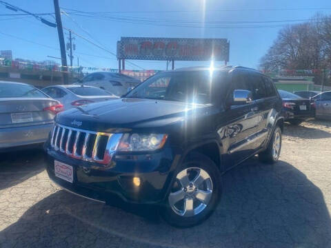 2013 Jeep Grand Cherokee for sale at GCC AUTO SALES 2 in Gainesville GA