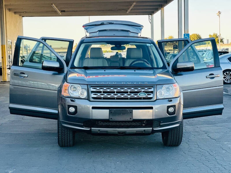 2011 Land Rover LR2