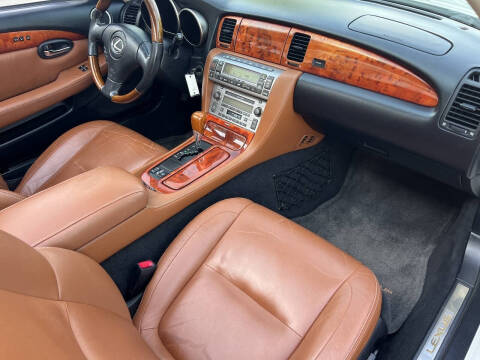 2003 Lexus SC 430