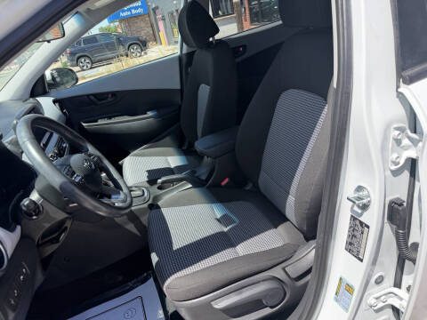 2021 Hyundai Kona SEL
