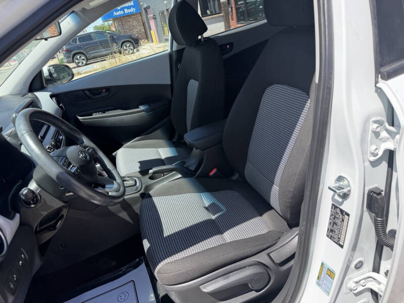 2021 Hyundai Kona SEL