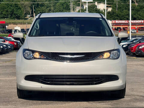 2017 Chrysler Pacifica Touring