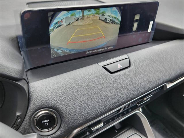 2025 Mazda CX-70 Plug-in Hybrid Premium