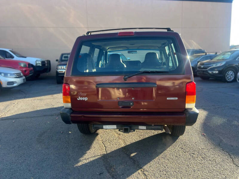 2000 Jeep Cherokee SE