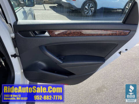 2013 Volkswagen Passat SEL