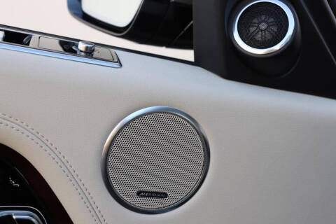 2020 Land Rover Range Rover P525 HSE