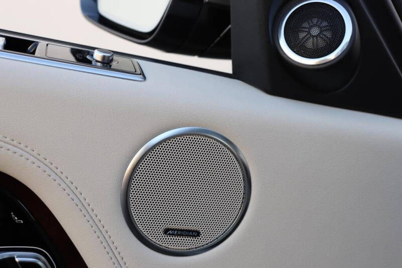 2020 Land Rover Range Rover P525 HSE