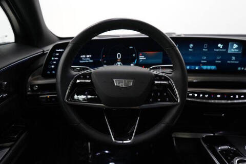 2024 Cadillac LYRIQ Luxury 1