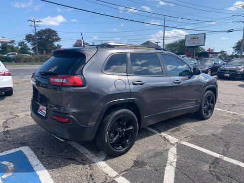 2016 Jeep Cherokee Latitude Altitude