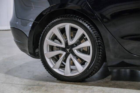 2019 Tesla Model 3 Standard Range Plus