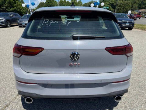 2026 Volkswagen Golf GTI SE