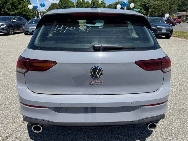 2026 Volkswagen Golf GTI SE
