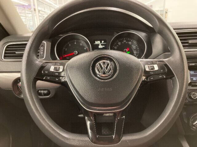 2015 Volkswagen Jetta