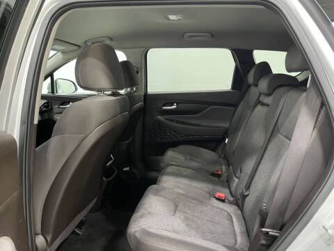 2020 Hyundai Santa Fe SE