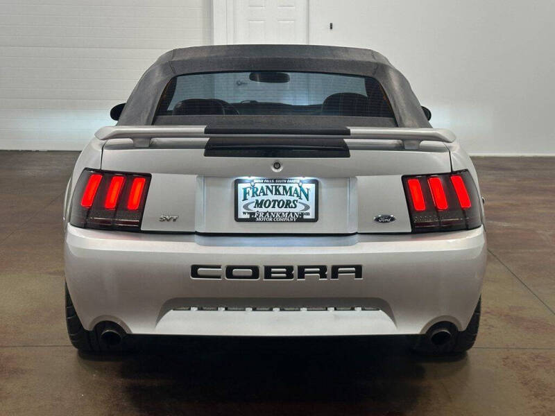 2001 Ford Mustang SVT Cobra