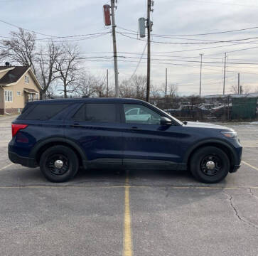 2022 Ford Explorer for sale at Enterprise Ave Auto Sales in Cleveland OH