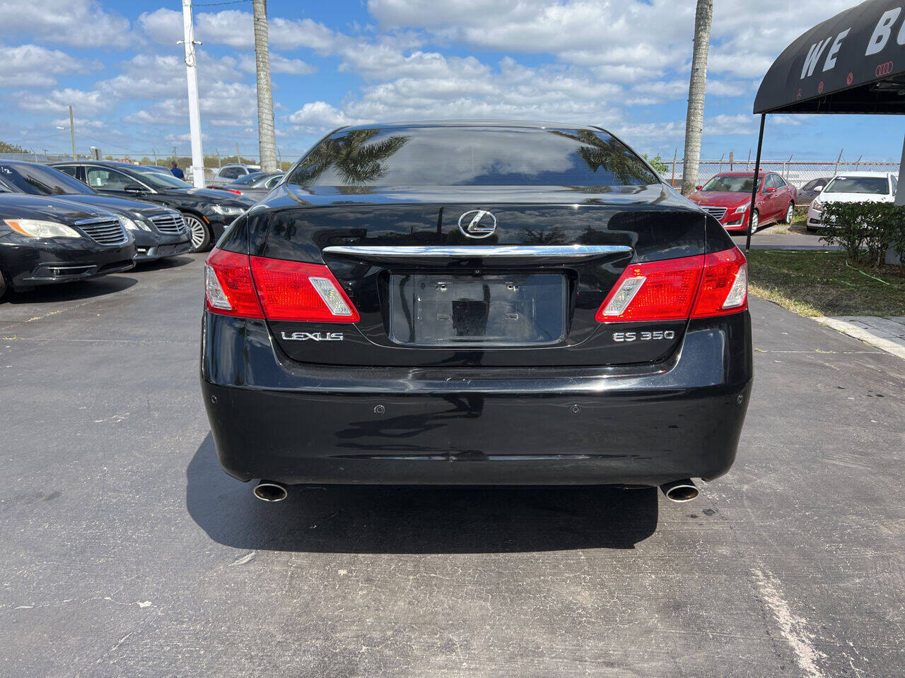 2009 LEXUS ES Sedan - $7,900