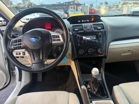 2014 Subaru Impreza 2.0i Premium