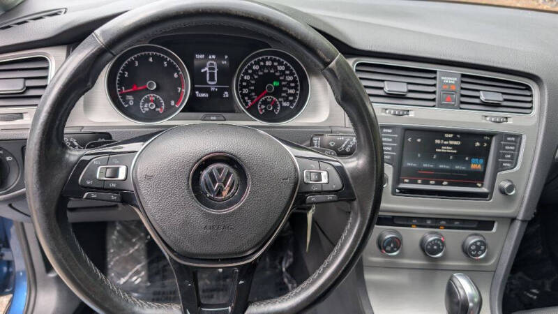 2016 Volkswagen Golf