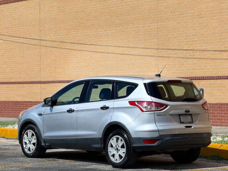 2016 Ford Escape S