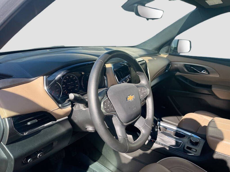 2023 Chevrolet Traverse Premier