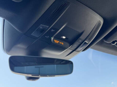 2025 Porsche Taycan 4