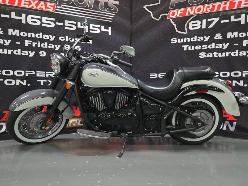 2024 Kawasaki Vulcan 900 Classic