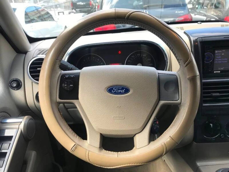 2006 Ford Explorer