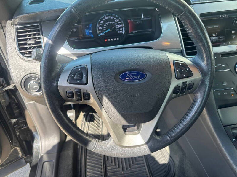 2014 Ford Taurus SEL