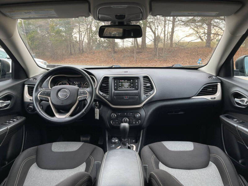 2016 Jeep Cherokee Sport Altitude