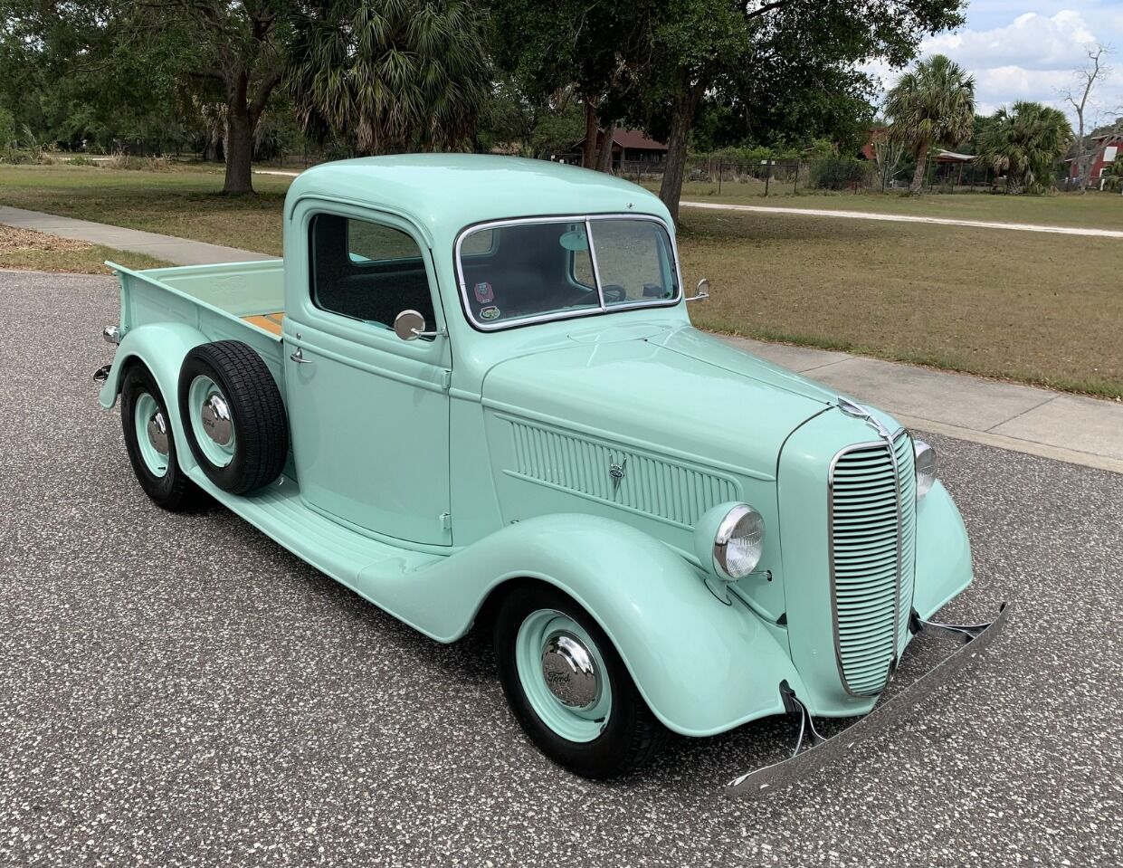 1937 Ford Pickup 5