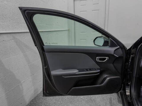 2025 Kia K4 LX