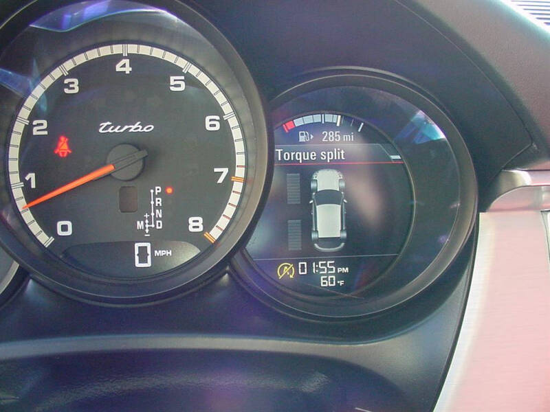 2016 Porsche Macan Turbo