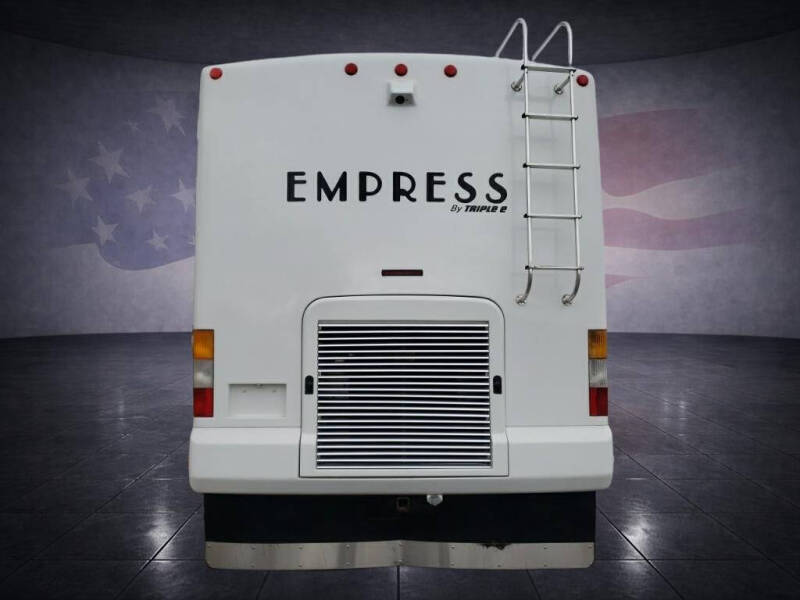 1999 Freightliner XC Chassis