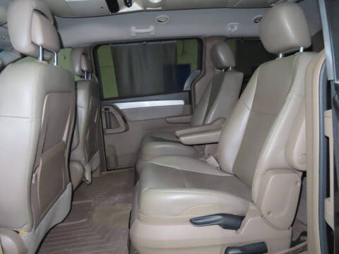 2012 Volkswagen Routan