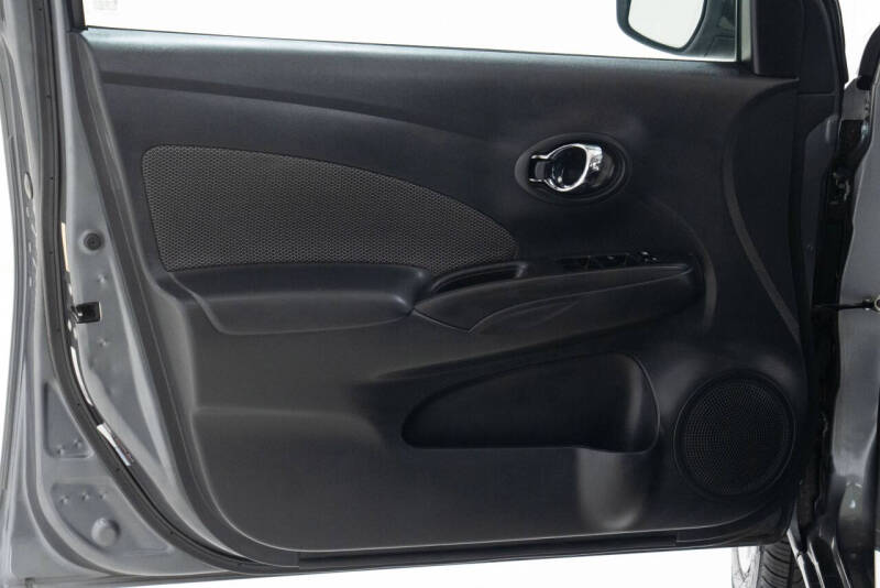 2017 Nissan Versa 1.6 S