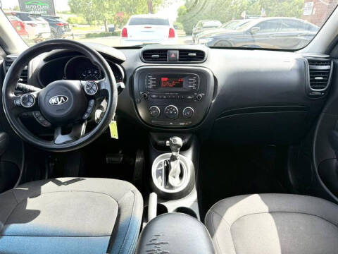 2015 Kia Soul +