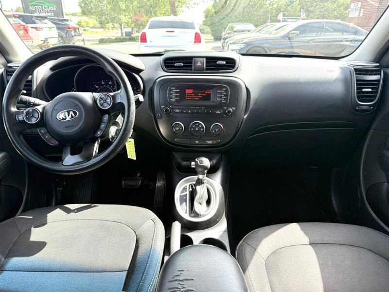 2015 Kia Soul +