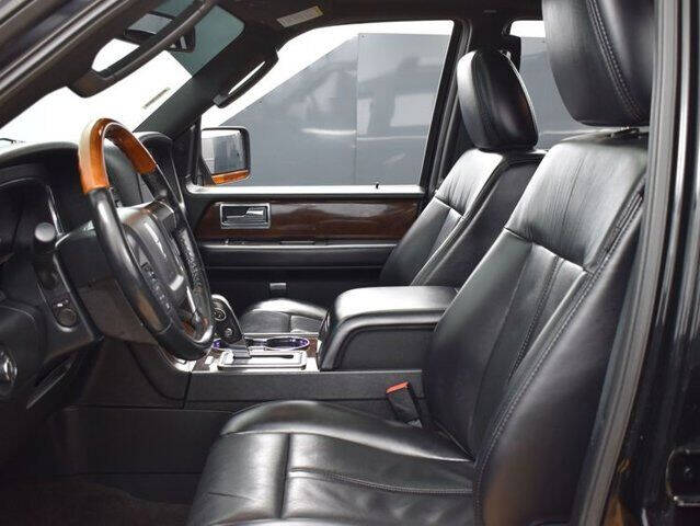 2017 Lincoln Navigator L Select