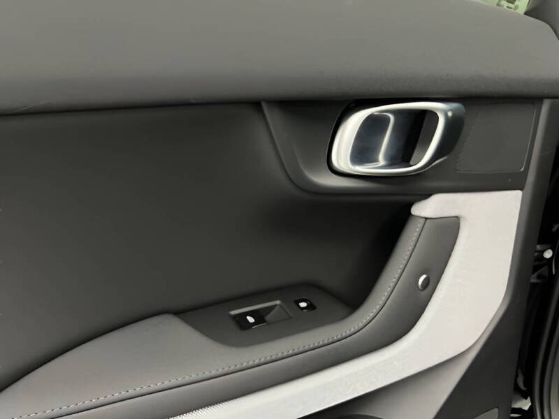 2022 Polestar 2 Long Range Dual Motor