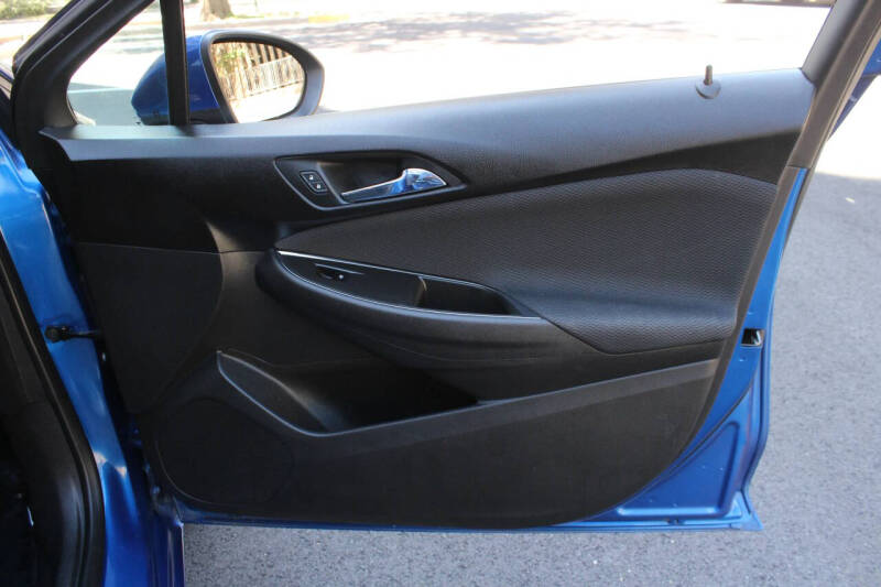 2017 Chevrolet Cruze LT Auto