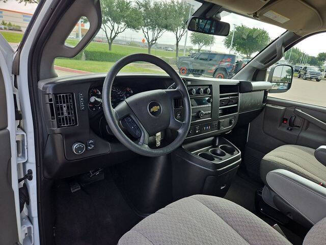 2023 Chevrolet Express LT 3500