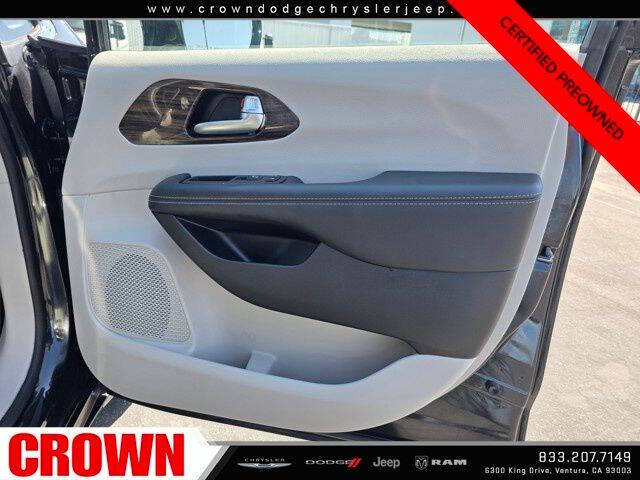 2023 Chrysler Pacifica Limited